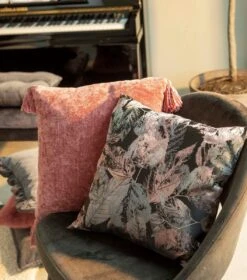 NINO - Kussenhoes Van Katoen 45x45 Cm Dusty Rose - Roze - Met Flosjes - Met Rits -Dutch Decor 1059x1200 2