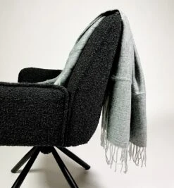 Dutch Decor - FONS - Plaid 130x180 Cm - Grijs - Franjes - Deken -Dutch Decor 1112x1200