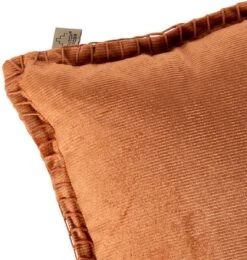 REBEL - Kussenhoes Velvet 30x50 Cm Potters Clay - Oranje - Exclusief Binnenkussen -Dutch Decor 1142x1200