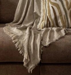 Dutch Decor - BELLE - Plaid Van Katoen 130x180 Cm Pumice Stone - Beige - Deken -Dutch Decor 1142x1200 3