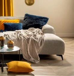 Set Van 2- Dutch Decor FLUFFY - Kussenhoezen Unikleur Insignia Blue 60x60 Cm - Blauw -Dutch Decor 1169x1200 4