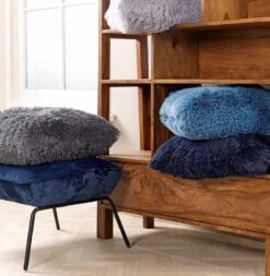 FLUFFY - Kussenhoes Unikleur 45x45 Cm - Provincial Blue - Blauw - Exclusief Binnenkussen -Dutch Decor 1173x1200 10