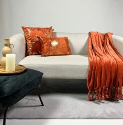 VOORDEELSET - Far Far Away - Sierkussens & Plaid - Avery 45x45 Cm - Ava 30x50 Cm - Florijn - Potters Clay - Set Van 3 Stuks - Far Far Away - Inclusief Binnenvulling -Dutch Decor 1178x1200 15