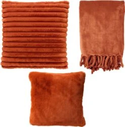 VOORDEELSET - Modern Aesthetics - Sierkussen Hazel 50x50 Cm - Sierkussen Zaya 45x45 Cm - Plaid Florijn Potters Clay - Set Van 3 Stuks - Inclusief Binnenkussen