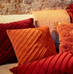 GIDI - Sierkussen Velvet 45x45 Cm Merlot - Rood - Inclusief Binnenvulling -Dutch Decor 1185x1200 19