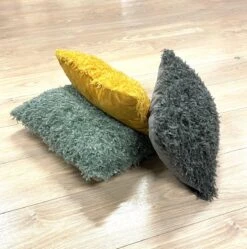 VEERA - Kussenhoes Met Imitatiebont Jadeite 30x50 Cm - Groen - Met Rits -Dutch Decor 1188x1200