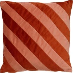 PEBBE - Sierkussen Velvet 45x45 Cm - Potters Clay - Oranje - Roze - Strepen - Color Blocking - Inclusief Binnenvulling