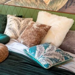 PALMER - Kussenhoes Velvet Sagebrush Green 45x45 Cm - Groen - Met Rits 6 PALMER - Kussenhoes Velvet Sagebrush Green 45x45 Cm - Groen - Met Rits -Dutch Decor 1199x1200 17