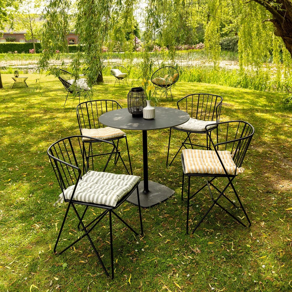 Dutch Decor - COOPER- Matraskussen Met Gestreept Motief- Golden Glow - Vierkant - 40x40 Cm - Zitkussen 6 Dutch Decor - COOPER- Matraskussen Met Gestreept Motief- Golden Glow - Vierkant - 40x40 Cm - Zitkussen - Afbeelding 6