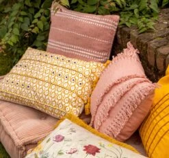 RIZA - Kussenhoes Van Katoen 45x45 Cm Muted Clay - Roze - Exclusief Binnenkussen 5 RIZA - Kussenhoes Van Katoen 45x45 Cm Muted Clay - Roze - Exclusief Binnenkussen -Dutch Decor 1200x1115