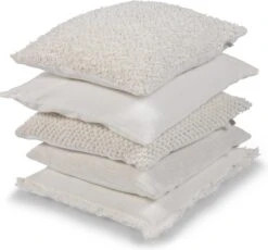 SARA - Sierkussen Ivoor 45x45 Cm - Wit - Inclusief Binnenvulling -Dutch Decor 1200x1116 4