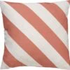Dutch Decor - SANZENO - Outdoor Sierkussen 45x45 Cm - Waterafstotend En Uv-bestendig - Gestreept - Muted Clay - Wit En Roze - Buitenkussen - Tuinkussen - Loungekussen- Voor Buiten