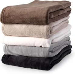 Dutch Decor - HARVEY - Plaid Fleece 150x200 Cm - Snow White -wit - Superzacht - Deken -Dutch Decor 1200x1194 31