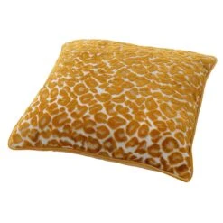 LEONA - Sierkussen Velvet 45x45 Cm - Golden Glow - Geel - Panterprint - Inclusief Binnenkussen -Dutch Decor 1200x1200 1002