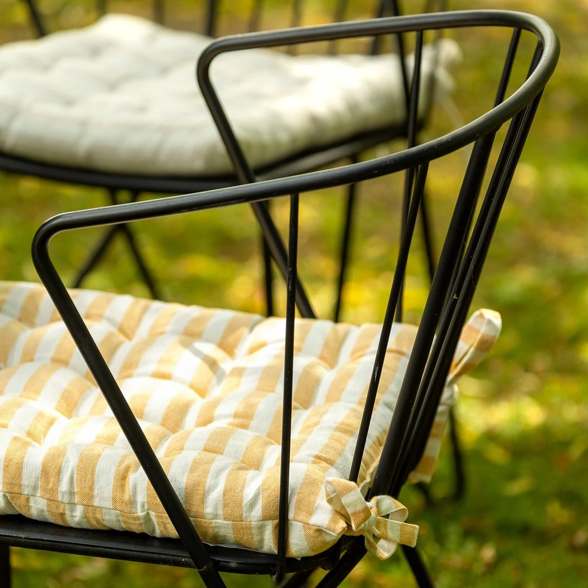 Dutch Decor - COOPER- Matraskussen Met Gestreept Motief- Golden Glow - Vierkant - 40x40 Cm - Zitkussen 5 Dutch Decor - COOPER- Matraskussen Met Gestreept Motief- Golden Glow - Vierkant - 40x40 Cm - Zitkussen - Afbeelding 5