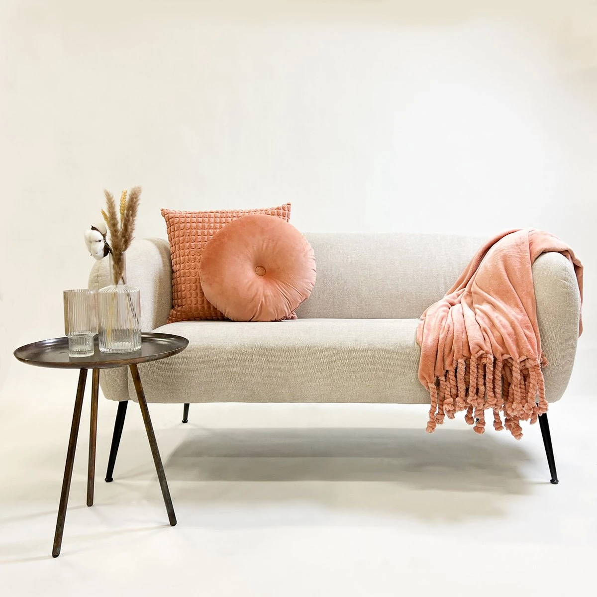 Dutch Decor - FLORIJN - Plaid Fleece 150x200 Cm - Muted Clay - Roze - Superzacht - Met Franjes - Deken 3 Dutch Decor - FLORIJN - Plaid Fleece 150x200 Cm - Muted Clay - Roze - Superzacht - Met Franjes - Deken - Afbeelding 3