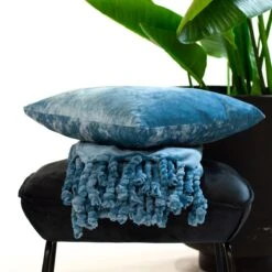 Dutch Decor - FLORIJN - Plaid Fleece 150x200 Cm - Provincial Blue - Blauw - Superzacht - Met Franjes - Deken 6 Dutch Decor - FLORIJN - Plaid Fleece 150x200 Cm - Provincial Blue - Blauw - Superzacht - Met Franjes - Deken -Dutch Decor 1200x1200 1268