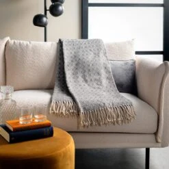 Dutch Decor - ELODIE - Plaid 140x180 Cm - Charcoal Gray - Taupe / Grijs / Beige - Geometrisch Patroon - Franjes - Deken -Dutch Decor 1200x1200 1277