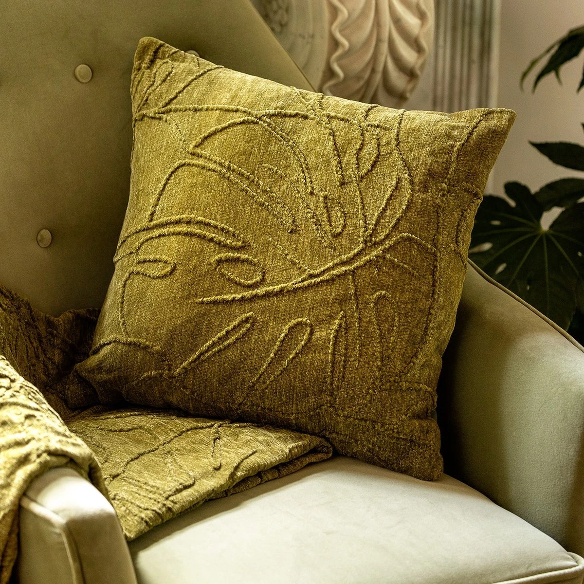 Dutch Decor - MAYBEL - Plaid 140x180 Cm Olive Branch - Groen - Deken 3 Dutch Decor - MAYBEL - Plaid 140x180 Cm Olive Branch - Groen - Deken - Afbeelding 3