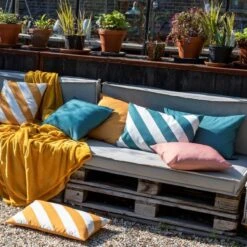 Dutch Decor - SANTORINI - Outdoor Kussenhoes 40x60 Cm - Waterafstotend En Uv-bestendig - Sagebrush Green - Groen - Buitenkussen - Tuinkussen - Loungekussen- Voor Buiten -Dutch Decor 1200x1200 209