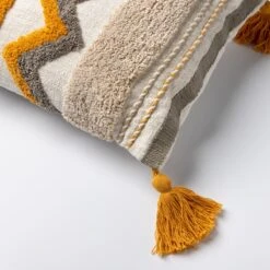 GAZELLE - Kussenhoes 40x60 Cm Jadeite - Groen - Exclusief Binnenkussen 9 GAZELLE - Kussenhoes 40x60 Cm Jadeite - Groen - Exclusief Binnenkussen -Dutch Decor 1200x1200 301