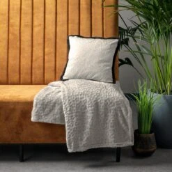 CHEETA - Kussenhoes Met Dierenprint 45x45 Cm Pumice Stone - Beige - Exclusief Binnenkussen -Dutch Decor 1200x1200 308