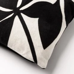 ELINA - Kussenhoes Snow White 45x45 Cm - Wit - Met Rits -Dutch Decor 1200x1200 398