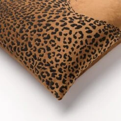 SIMBA - Kussenhoes Met Dierenprint 45x45 Cm Tobacco Brown - Bruin - Exclusief Binnenkussen 6 SIMBA - Kussenhoes Met Dierenprint 45x45 Cm Tobacco Brown - Bruin - Exclusief Binnenkussen -Dutch Decor 1200x1200 406