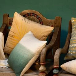 ROBIN - Kussenhoes 45x45 Cm Sagebrush Green - Groen - Exclusief Binnenkussen -Dutch Decor 1200x1200 523