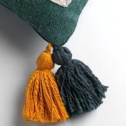 ZINA - Kussenhoes Katoen 40x60 Cm - Sagebrush Green - Groen - Met Flosjes - Exclusief Binnenkussen -Dutch Decor 1200x1200 530