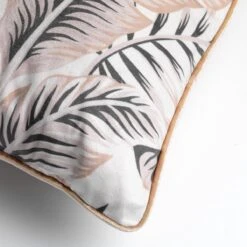 PALMER - Sierkussen Velvet Pumice Stone 45x45 Cm - Beige - Inclusief Binnenvulling 6 PALMER - Sierkussen Velvet Pumice Stone 45x45 Cm - Beige - Inclusief Binnenvulling -Dutch Decor 1200x1200 650