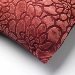 TYLA - Sierkussen Velvet 45x45 Cm Merlot - Rood - Inclusief Binnenvulling -Dutch Decor 1200x1200 705