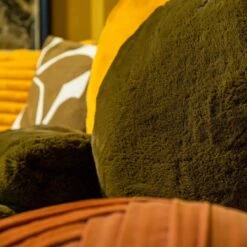 Dutch Decor - ZAYA - Sierkussen Rond 45 Cm Military Olive - Groen 9 Dutch Decor - ZAYA - Sierkussen Rond 45 Cm Military Olive - Groen -Dutch Decor 1200x1200 836