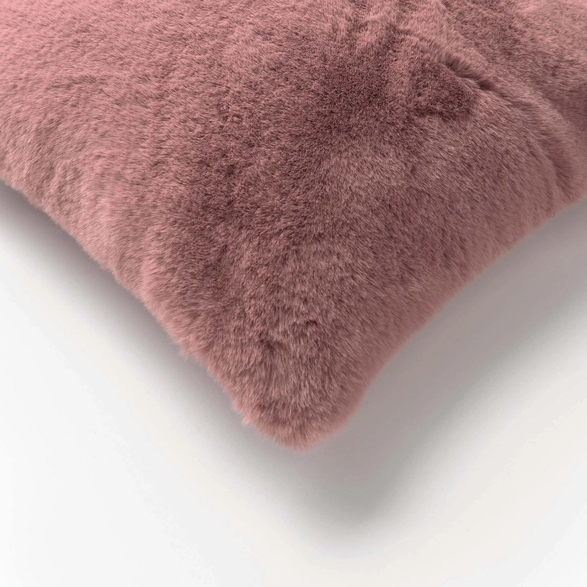 ZAYA - Sierkussen Unikleur 45x45 Cm - Pale Mauve - Roze - Superzacht - Inclusief Binnenkussen 2 ZAYA - Sierkussen Unikleur 45x45 Cm - Pale Mauve - Roze - Superzacht - Inclusief Binnenkussen - Afbeelding 2