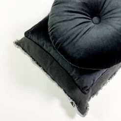 Dutch Decor - OLLY - Sierkussen Rond Velvet 40 Cm - Raven - Zwart -Dutch Decor 1200x1200 986
