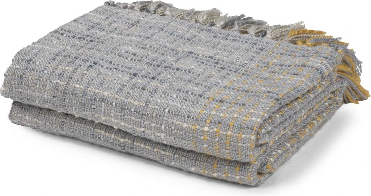 Dutch Decor - VIVAN - Plaid 130x180 Cm - Zand - Deken 1 Dutch Decor - VIVAN - Plaid 130x180 Cm - Zand - Deken