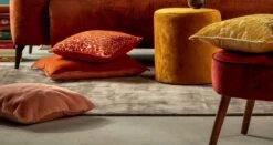 LEONA - Sierkussen Velvet 45x45 Cm - Oranje - Potters Clay - Panterprint - Inclusief Binnenvulling -Dutch Decor 1200x638 1