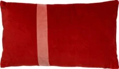 PIPPA - Kussenhoes Velvet 30x50 Cm - Aurora Red - Rood - Exclusief Binnenkussen