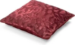 JACK - Kussenhoes 45x45 Cm - Bordeaux - Rood - Exclusief Binnenkussen -Dutch Decor 1200x712