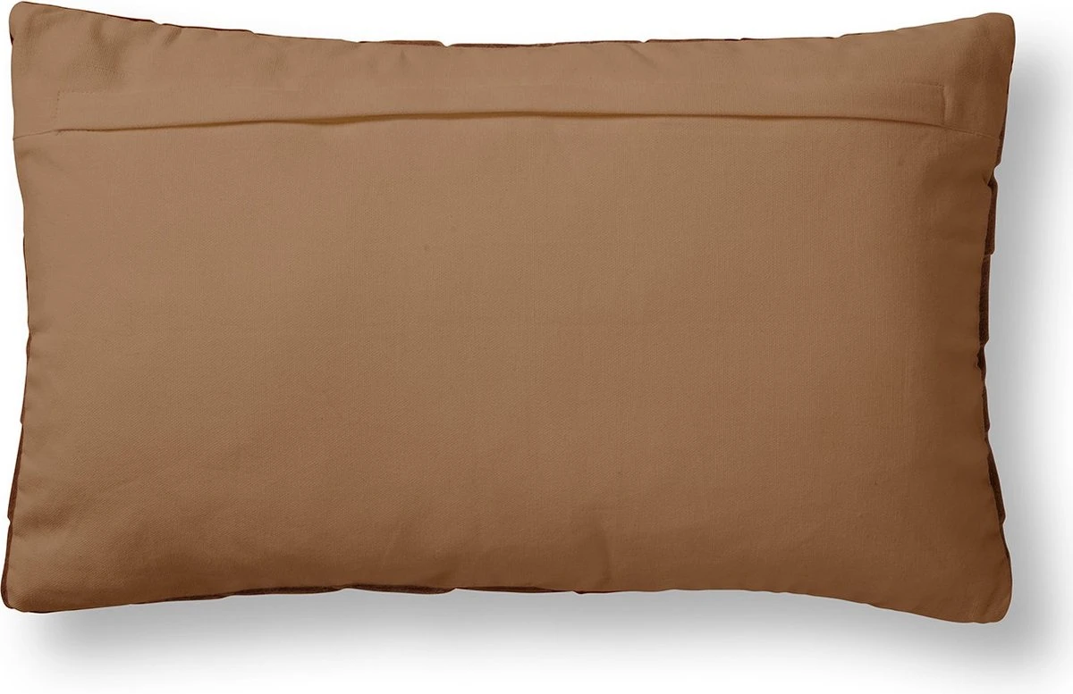 FEMM - Kussenhoes Velvet 30x50 Cm - Tobacco Brown - Bruin - Exclusief Binnenkussen 2 FEMM - Kussenhoes Velvet 30x50 Cm - Tobacco Brown - Bruin - Exclusief Binnenkussen - Afbeelding 2