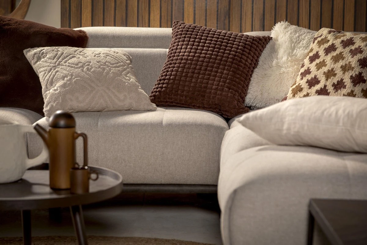 ROME - Kussenhoes Uni 45x45 Cm - Rocky Road - Donkerbruin - Exclusief Binnenkussen 4 ROME - Kussenhoes Uni 45x45 Cm - Rocky Road - Donkerbruin - Exclusief Binnenkussen - Afbeelding 4