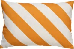 Dutch Decor - SANZENO - Outdoor Kussenhoes 40x60 Cm - Waterafstotend En Uv-bestendig - Gestreept - Golden Glow - Wit En Geel - Buitenkussen - Tuinkussen - Loungekussen- Voor Buiten