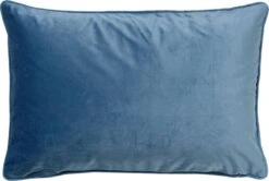 FINN - Sierkussen Velvet Provincial Blue 40x60 Cm - Blauw - Inclusief Binnenvulling