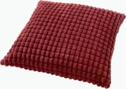ROME - Sierkussen Uni 45x45 Cm - Merlot - Rood - Inclusief Binnenvulling 7 ROME - Sierkussen Uni 45x45 Cm - Merlot - Rood - Inclusief Binnenvulling -Dutch Decor 1200x856 2
