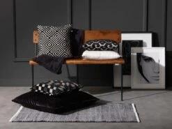 CIDO - Sierkussen Velvet Ivoor 45x45 Cm - Wit - Inclusief Binnenkussen -Dutch Decor 1200x900 22