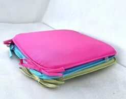 Dutch Decor - SUNNY - Stoelkussen Vierkant Met Linten Fuchsia 38.5x38.5 Cm - Model PK2 - Zitkussen -Dutch Decor 1200x936 2