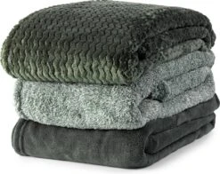 Dutch Decor - MARA - Plaid 150x200 Cm - Mountain View - Groen - Effen - Zigzag Patroon - Superzacht - Deken -Dutch Decor 1200x954 1