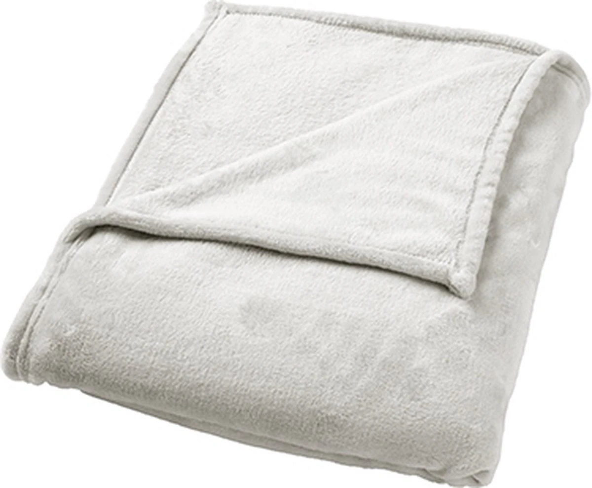 Dutch Decor - BILLY - Plaid Flannel Fleece 150x200 Cm - Snow White - Wit - Superzacht - Deken 7 Dutch Decor - BILLY - Plaid Flannel Fleece 150x200 Cm - Snow White - Wit - Superzacht - Deken - Afbeelding 7