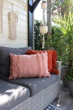 FARA - Sierkussen Van Katoen 40x60 Cm Muted Clay - Roze - Inclusief Binnenvulling -Dutch Decor 800x1200 56