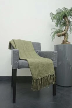 Dutch Decor - MINDY - Plaid Olijf 130x180 Cm - Groen - Deken -Dutch Decor 800x1200 80